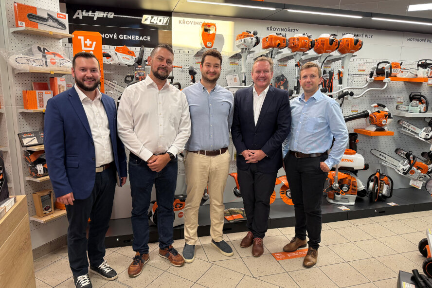 Nejvyšší šéf společnosti STIHL Michael Traub navštívil Nářadí Veselý