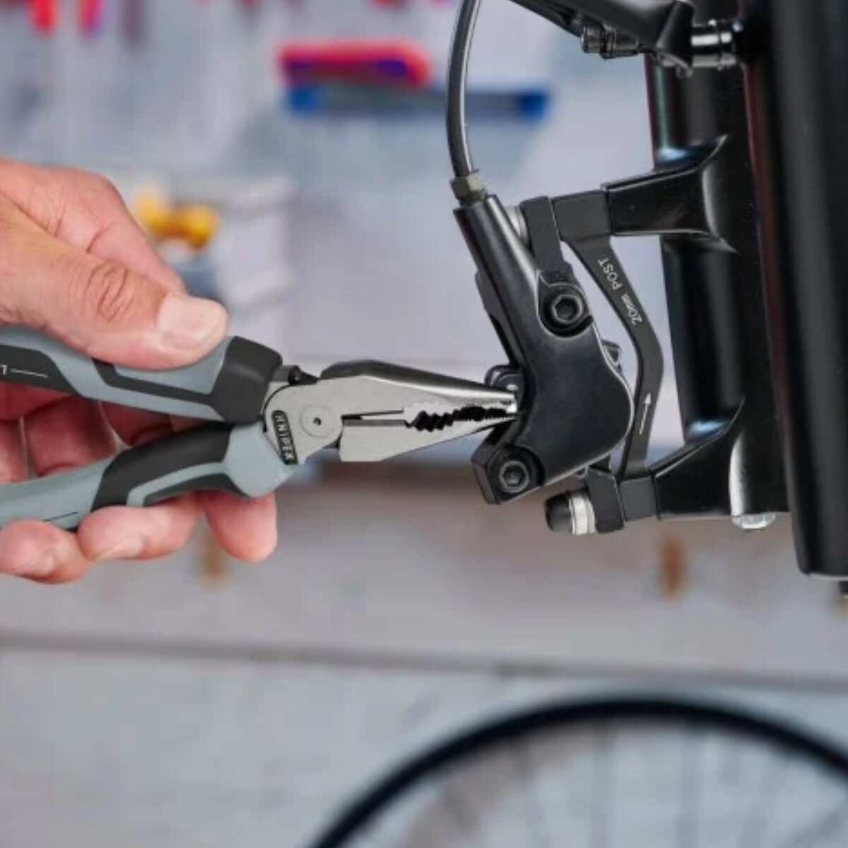 Kleště kombi úzké ploché 185mm LimEd