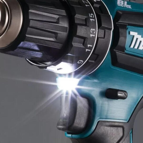 Aku vrtačka DDF482RFJ
