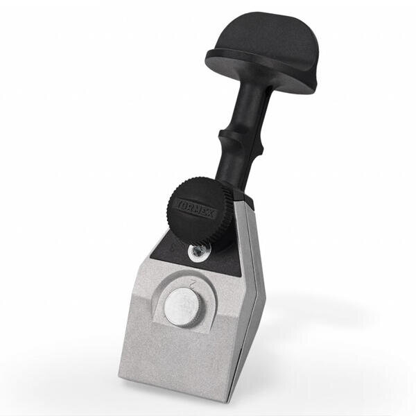 Přípravek centrovací na nože